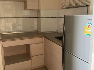 For rent 1 bed condo in Yan Nawa, Bangkok