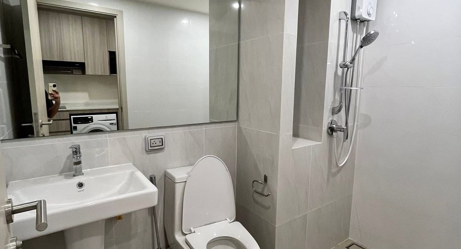 Wohnung zur Miete mit Studio in Bang Na, Bangkok