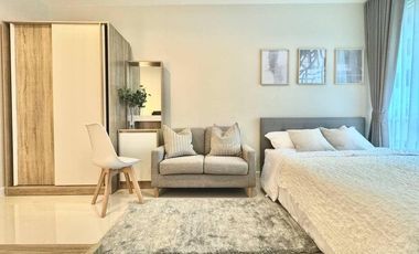 Wohnung zur Miete mit Studio in Bang Na, Bangkok