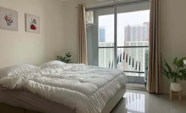 À louer studio condo à Suan Luang, Bangkok