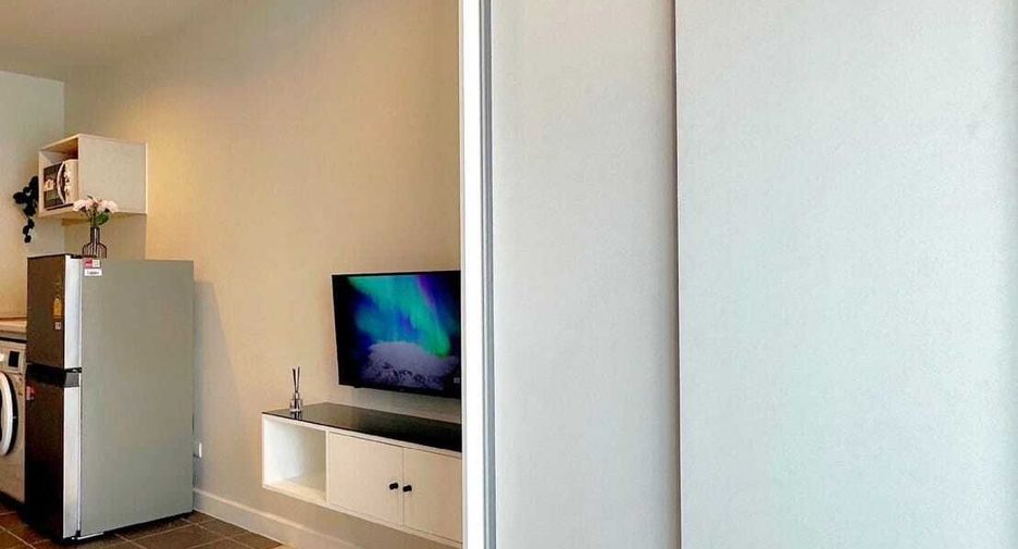 À louer studio condo à Thon Buri, Bangkok