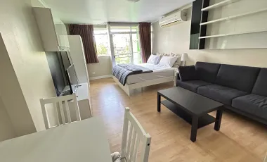 Wohnung zur Miete mit Studio in Phra Khanong, Bangkok