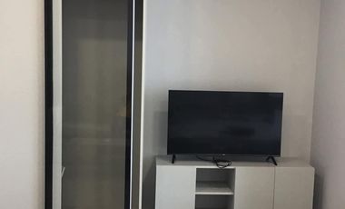 À louer studio condo à Suan Luang, Bangkok