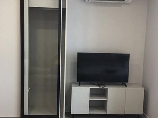 À louer studio condo à Suan Luang, Bangkok