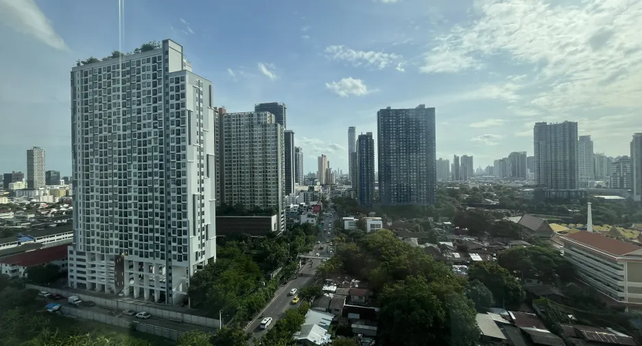 À louer 1 chambre condo à Suan Luang, Bangkok