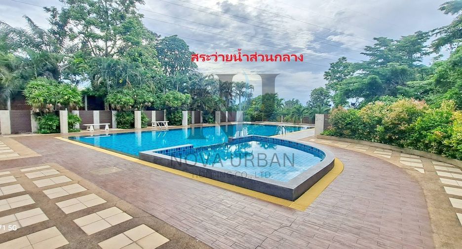 For sale 4 ベッドルーム house in Bang Lamung, Chonburi