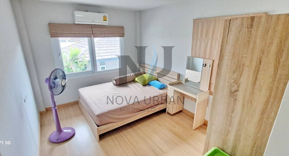 For sale 4 ベッドルーム house in Bang Lamung, Chonburi