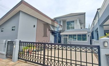 For sale 4 bedrooms house in Bang Lamung, Chonburi