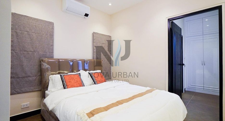 For sale 3 bedrooms villa in Bang Lamung, Chonburi