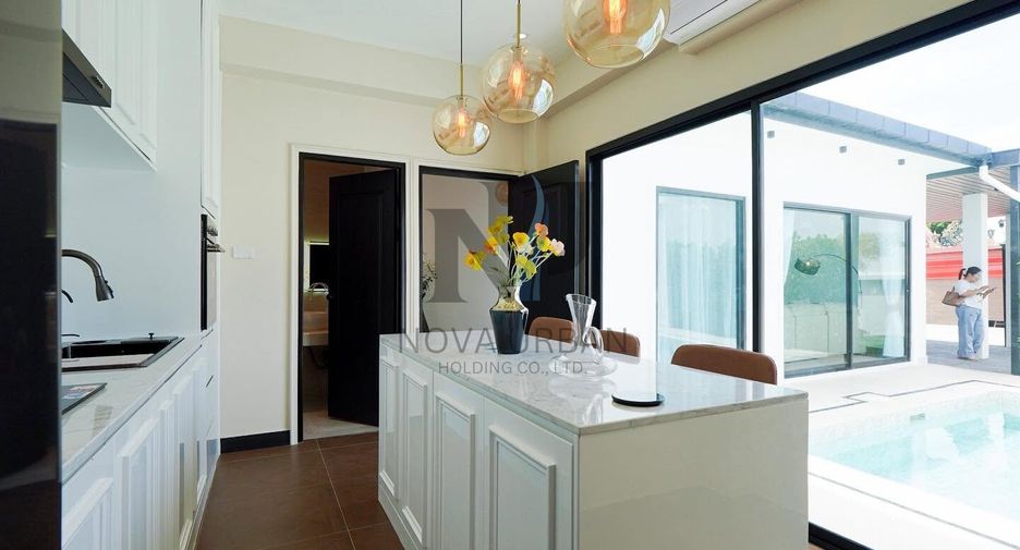 For sale 3 bedrooms villa in Bang Lamung, Chonburi