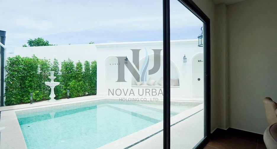 For sale 3 bedrooms villa in Bang Lamung, Chonburi