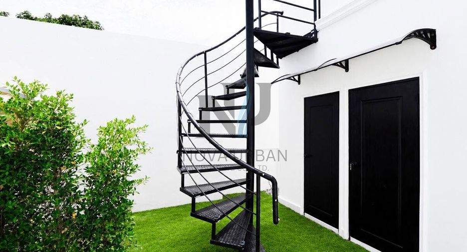 For sale 3 bedrooms villa in Bang Lamung, Chonburi