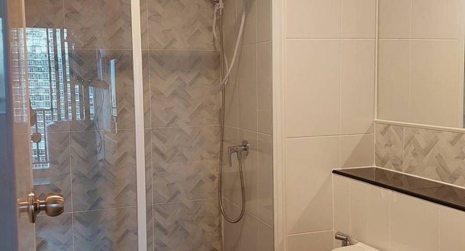 Wohnung zur Miete mit Studio in Bang Na, Bangkok