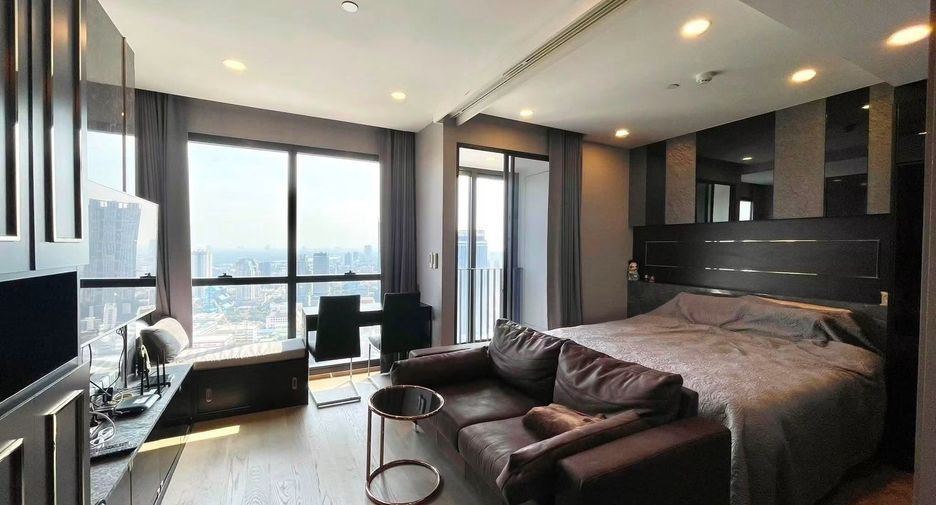 Condo en alquiler de 1 habitaciones en Bang Rak, Bangkok