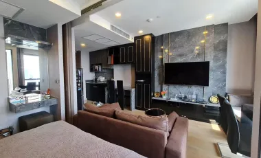 Condo en alquiler de 1 habitaciones en Bang Rak, Bangkok