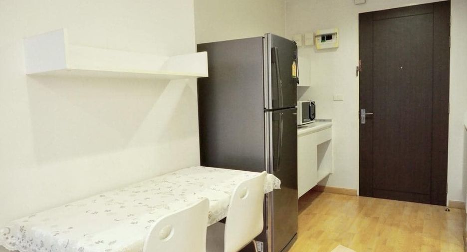 For rent studio condo in Din Daeng, Bangkok