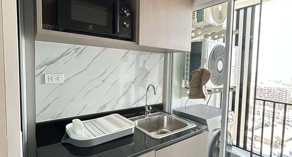 Wohnung zur Miete mit Studio in Bang Na, Bangkok