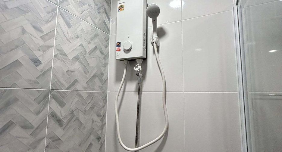 Wohnung zur Miete mit Studio in Bang Na, Bangkok