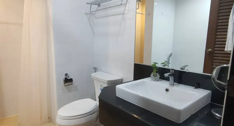 Wohnung zur Miete mit Studio in Bang Na, Bangkok