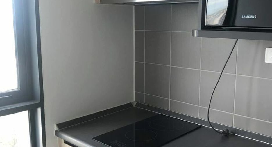 Wohnung zur Miete mit 1 Zimmer in Phra Pradaeng, Samut Prakan