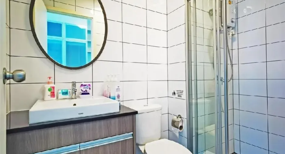 Wohnung zur Miete mit Studio in Huai Khwang, Bangkok