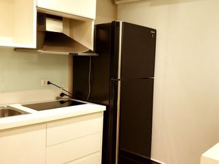 For rent 1 bed condo in Yan Nawa, Bangkok
