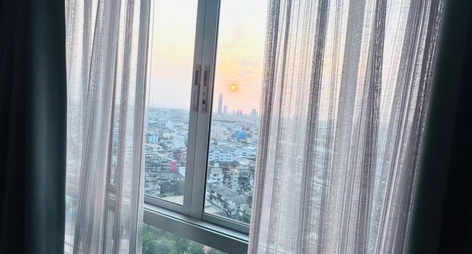 For rent 1 bed condo in Yan Nawa, Bangkok