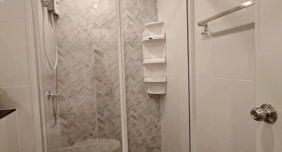 Wohnung zur Miete mit 1 Zimmer in Bang Na, Bangkok