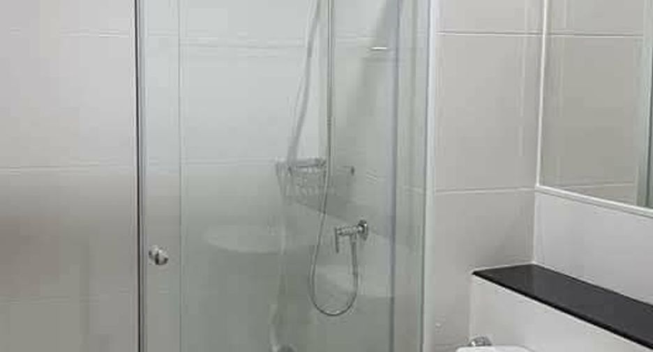 For rent 1 bed condo in Phra Khanong, Bangkok