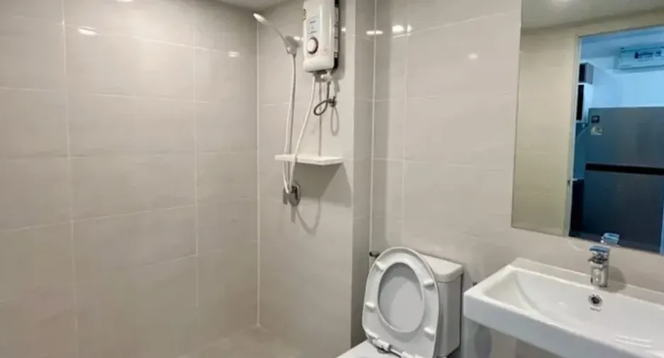 Wohnung zur Miete mit 1 Zimmer in Bang Phlat, Bangkok