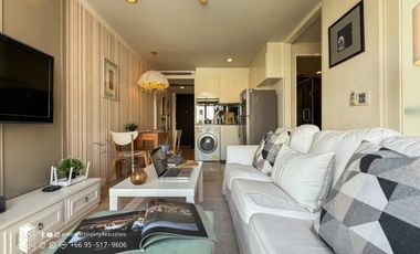 For rent 2 bedrooms condo in Pathum Wan, Bangkok