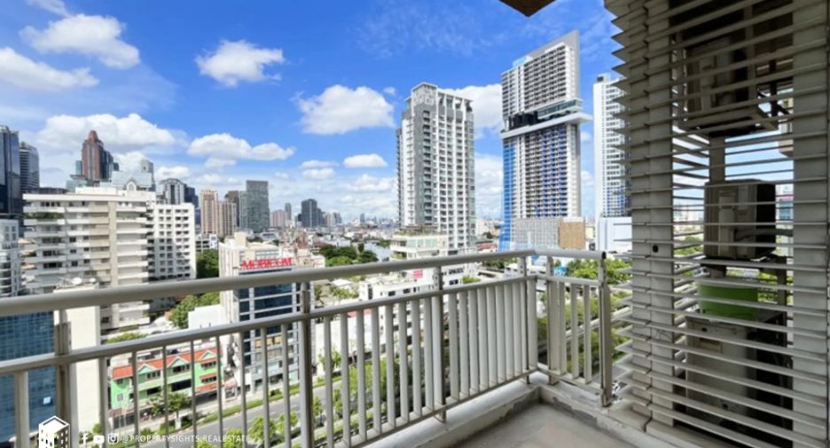 For rent 2 bedrooms condo in Sathon, Bangkok