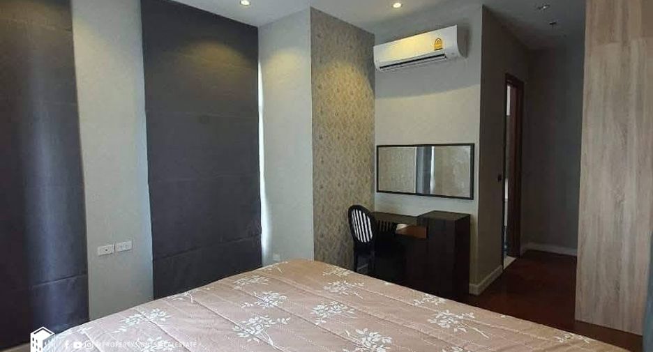 For rent 2 bedrooms condo in Phra Khanong, Bangkok