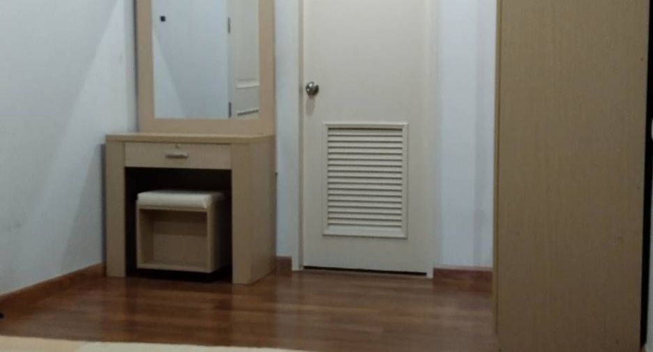 À louer 1 chambre condo à Ratchathewi, Bangkok