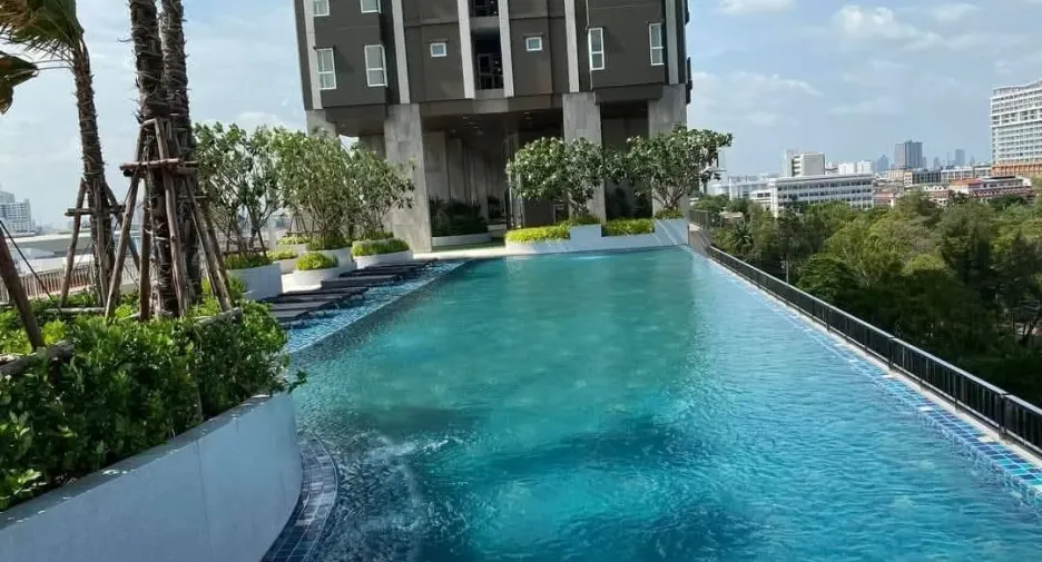 For rent studio condo in Bang Kapi, Bangkok