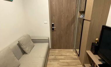 For rent 1 bed condo in Mueang Samut Prakan, Samut Prakan