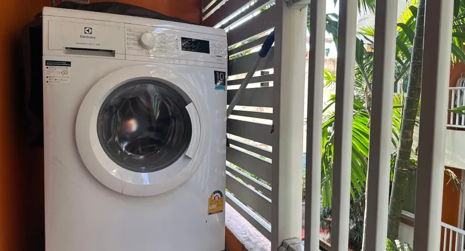 For rent 1 bed condo in Khlong San, Bangkok