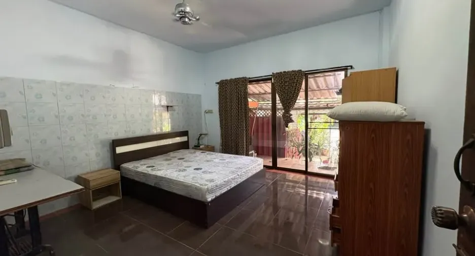 For rent 3 bedrooms house in Mueang Chiang Mai, Chiang Mai