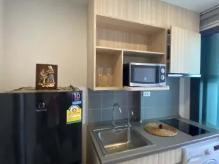 À louer studio condo à Bang Na, Bangkok