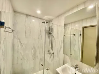 À louer studio condo à Bang Na, Bangkok