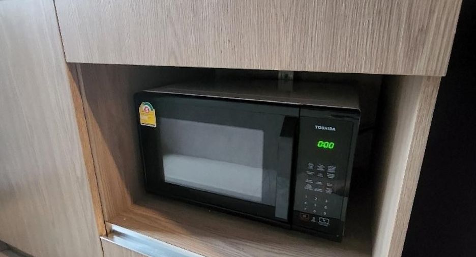 For rent 1 bed condo in Mueang Samut Prakan, Samut Prakan