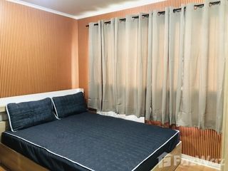 Wohnung zur Miete mit Studio in Huai Khwang, Bangkok