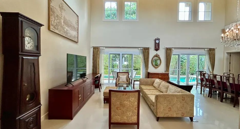 For rent and for sale 3 bedrooms house in Jomtien, Pattaya