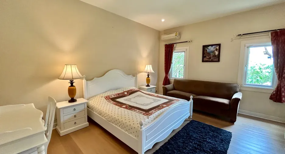 For rent and for sale 3 bedrooms house in Jomtien, Pattaya