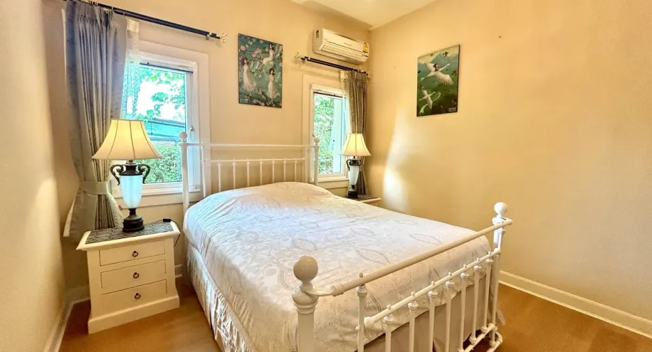 For rent and for sale 3 bedrooms house in Jomtien, Pattaya