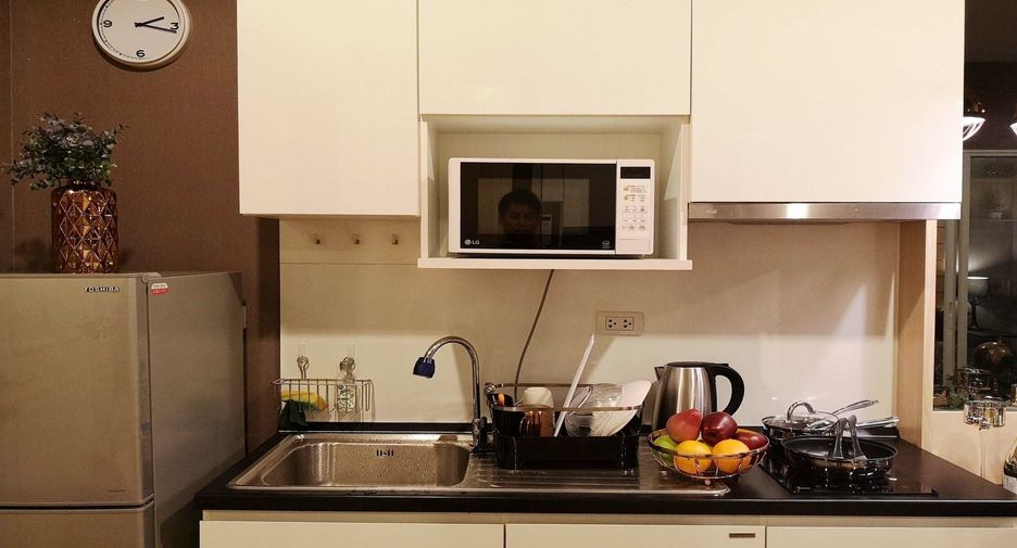 À louer studio condo à Bang Sue, Bangkok