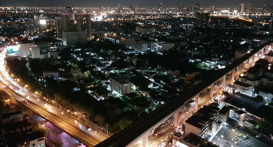 À louer studio condo à Bang Sue, Bangkok