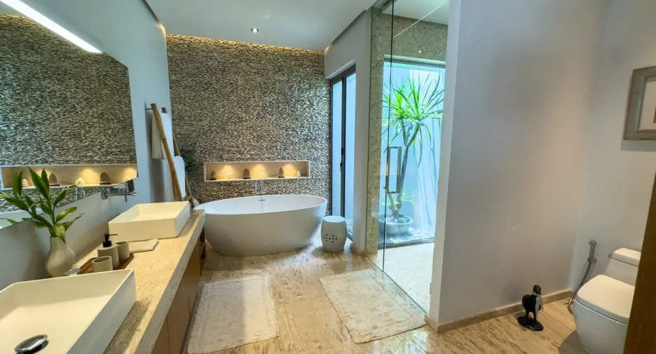 For rent 3 bedrooms villa in Thalang, Phuket
