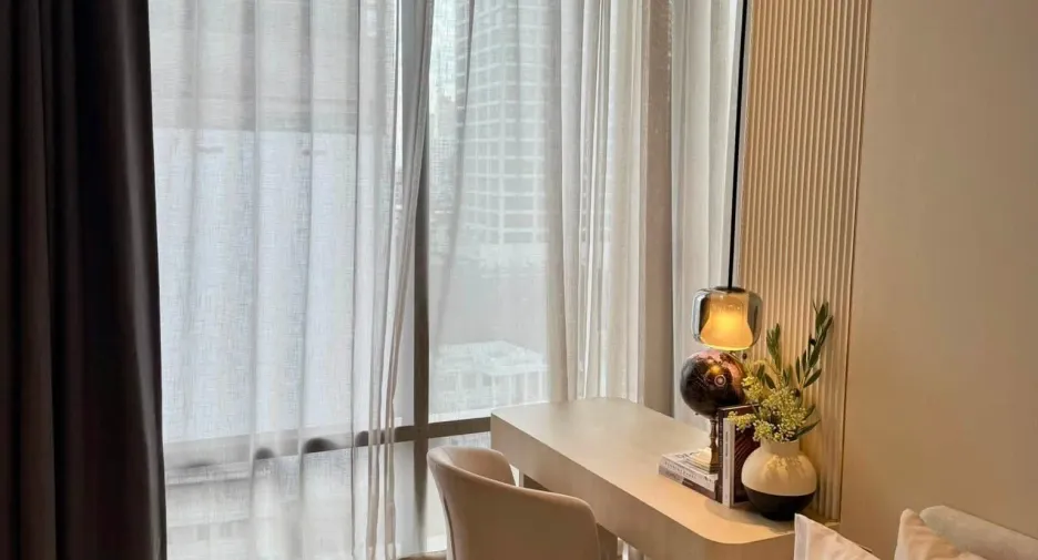 Wohnung zur Miete mit 1 Zimmer in Bang Rak, Bangkok