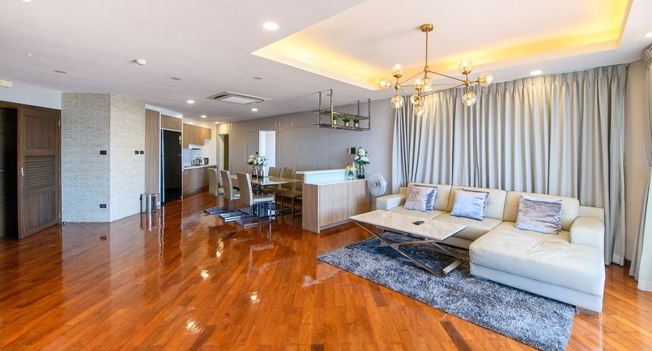 Condo en venta de 3 habitaciones en Bang Lamung, Chonburi